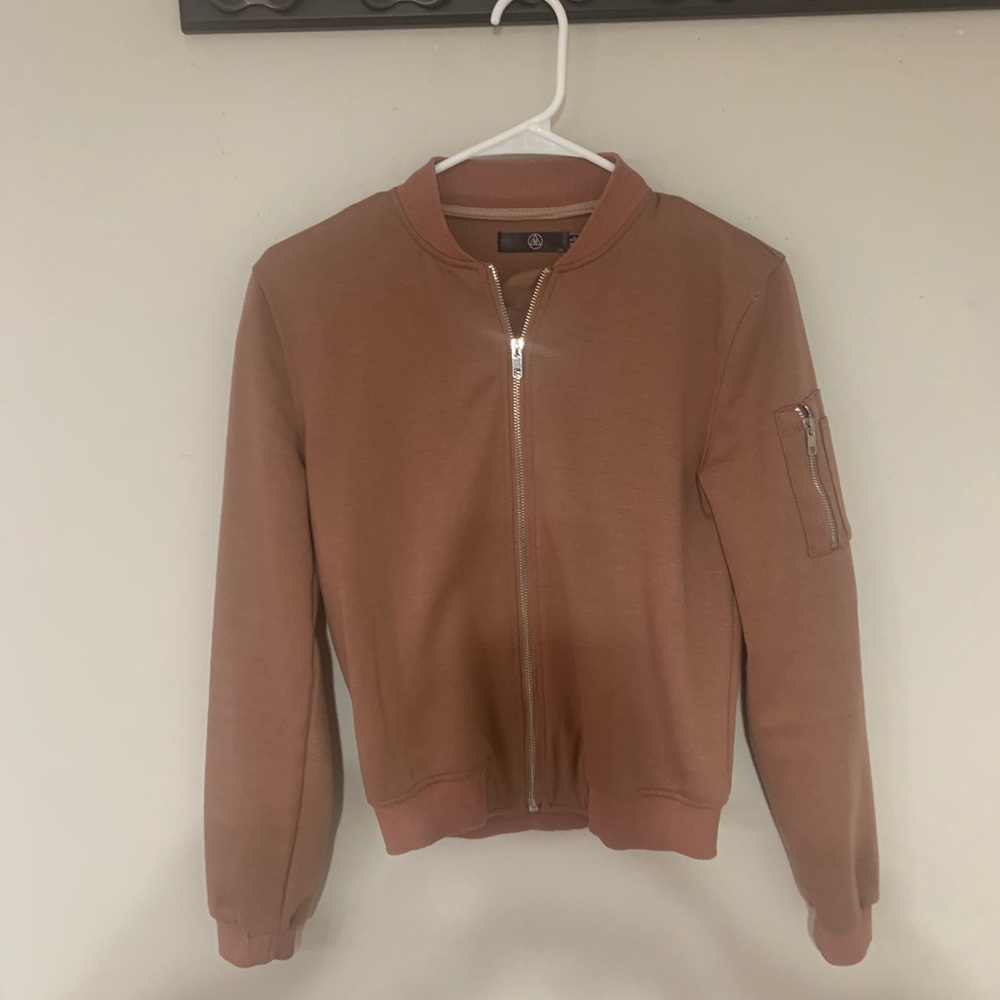 Jacket - Picture 2 of 6